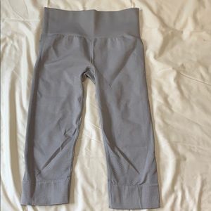 Lululemon crop leggings
